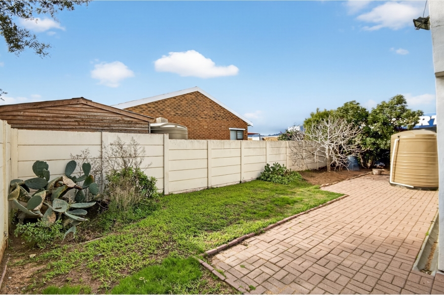 3 Bedroom Property for Sale in Strand South Western Cape